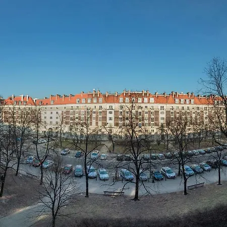 Zbawiciela Square P&o Serviced Daire *