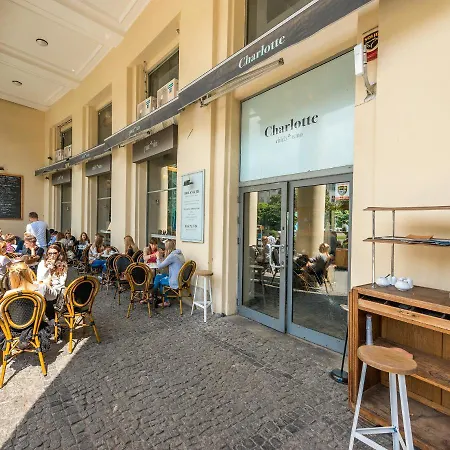 Zbawiciela Square P&o Serviced *