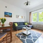 Zbawiciela Square P&o Serviced Apartamento Varsóvia