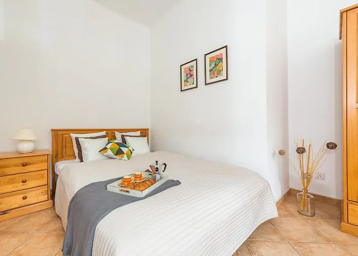 Zbawiciela Square P&o Serviced *